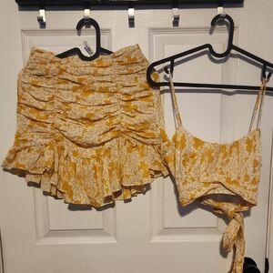 Linka Ruched Ruffle Skirt Leaf Print Yellow